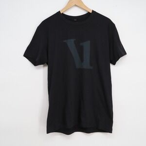 V Mens Graphic T-Shirt Black Short Sleeve Crew Neck Cotton Tee Size M